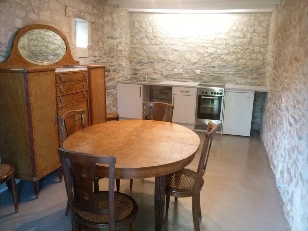 Rive Gauche - Chambres D'Hotes En Bord D'Authion Maze Bagian luar foto