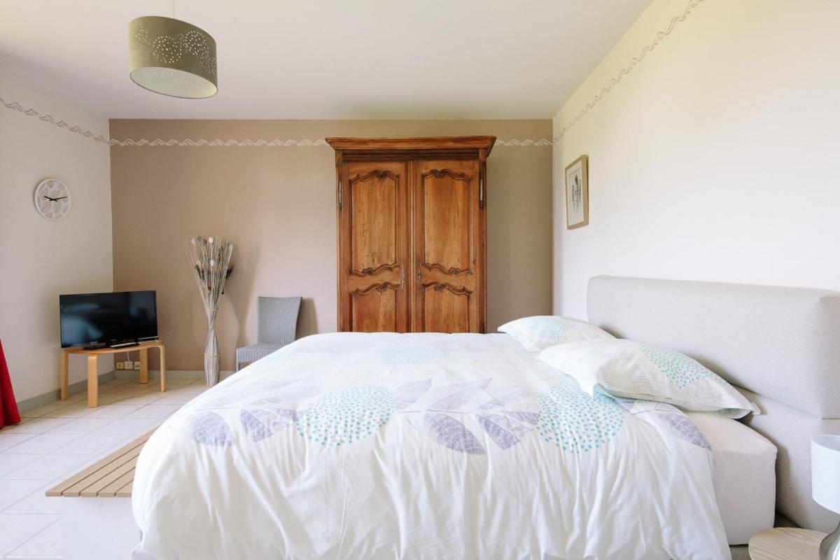 Rive Gauche - Chambres D'Hotes En Bord D'Authion Maze Bagian luar foto